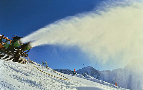 壓縮空氣造雪機如何造雪